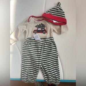 Baby Essentials Holiday Set